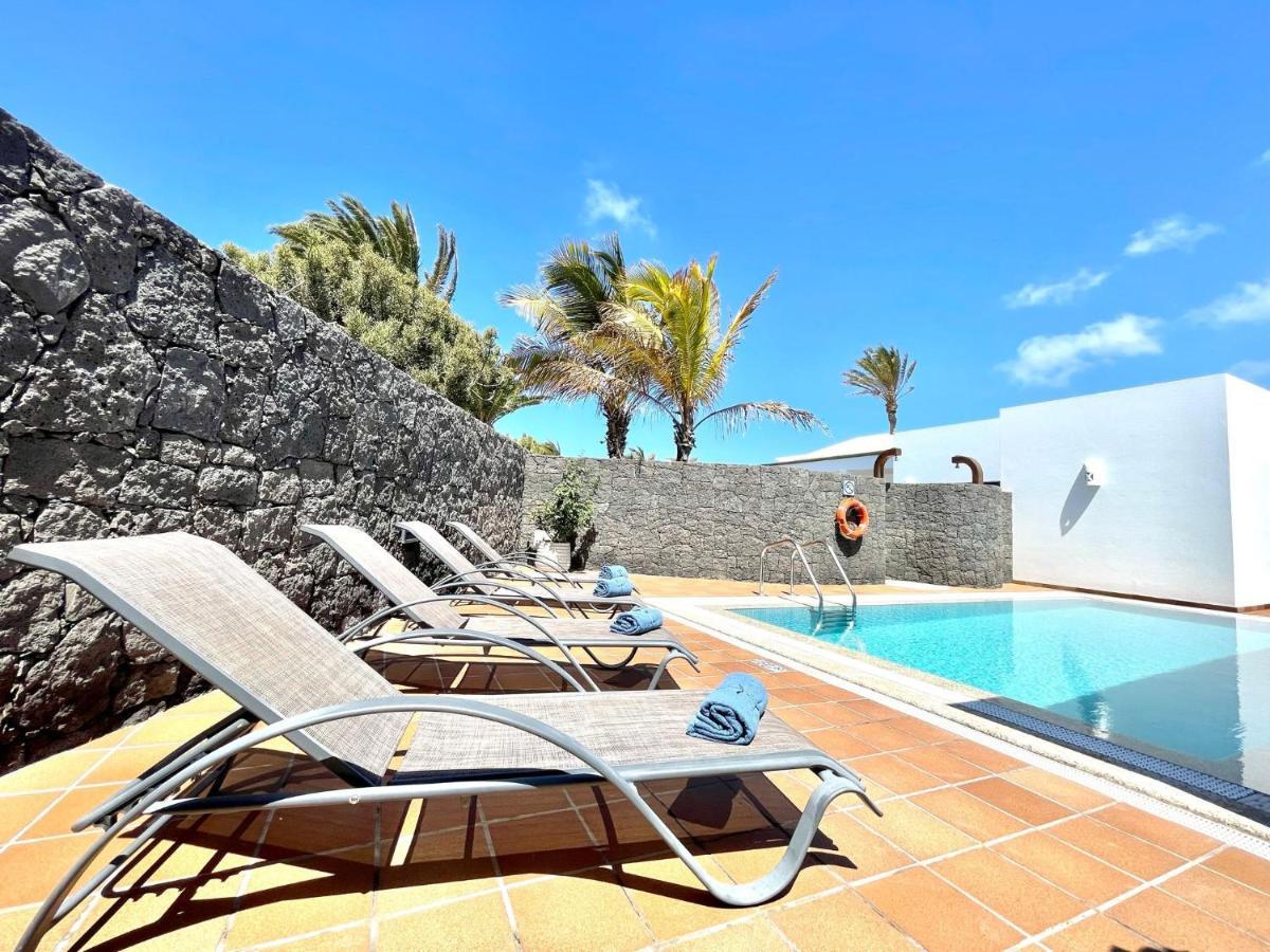 Villas Mamma Mia Pool Heat Private & Jacuzzi Playa Blanca  Eksteriør billede