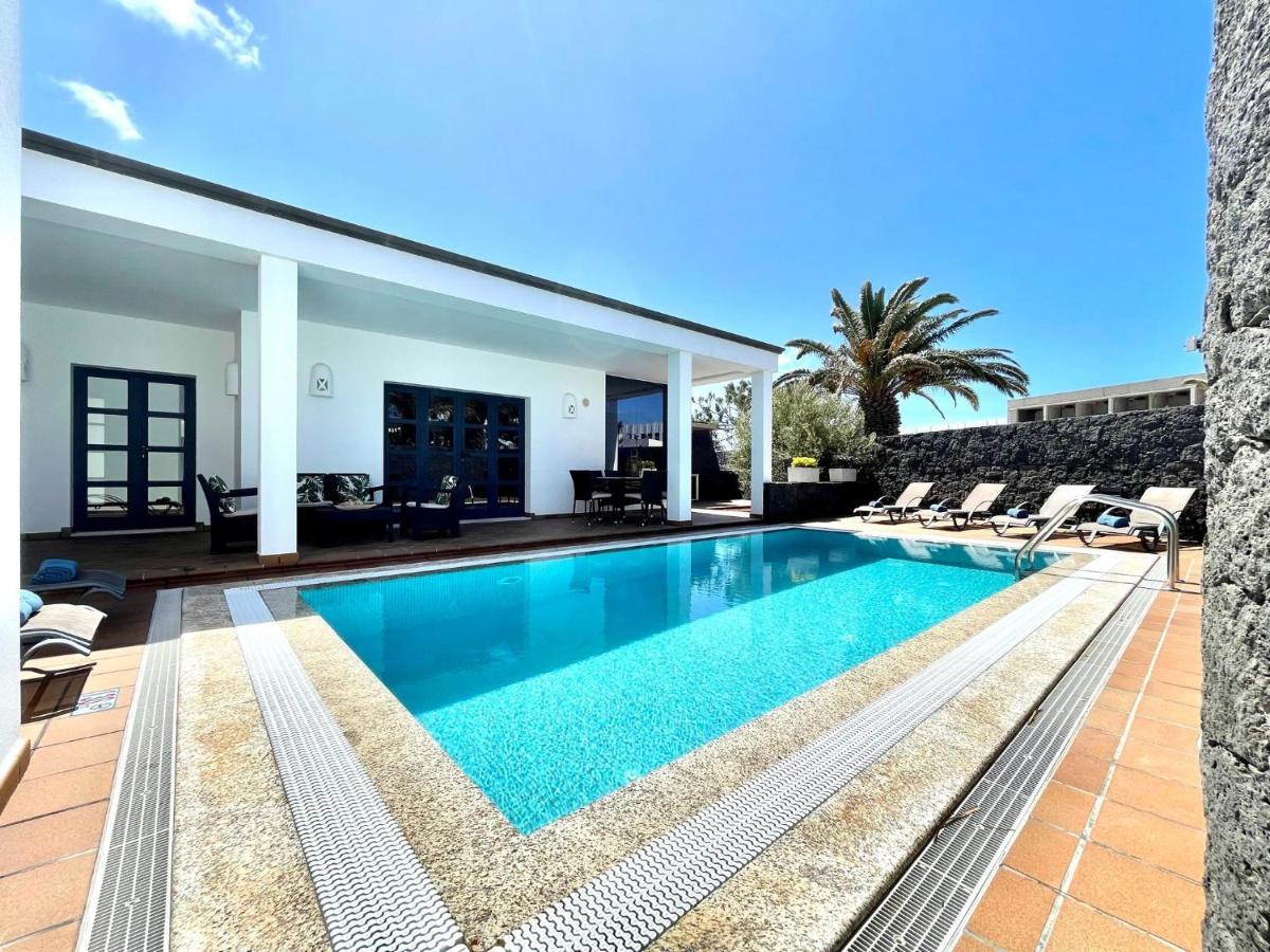 Villas Mamma Mia Pool Heat Private & Jacuzzi Playa Blanca  Eksteriør billede