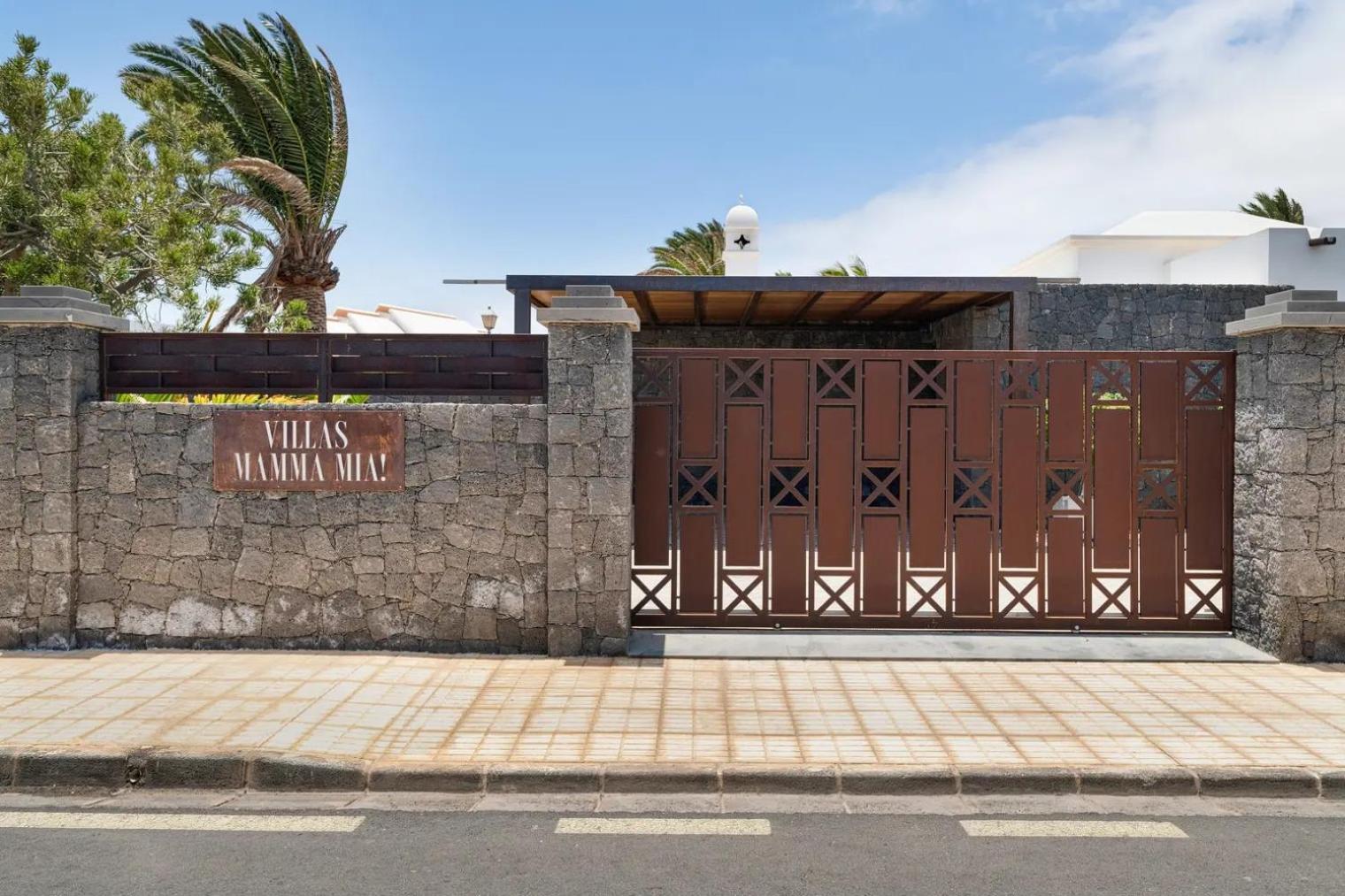 Villas Mamma Mia Pool Heat Private & Jacuzzi Playa Blanca  Eksteriør billede